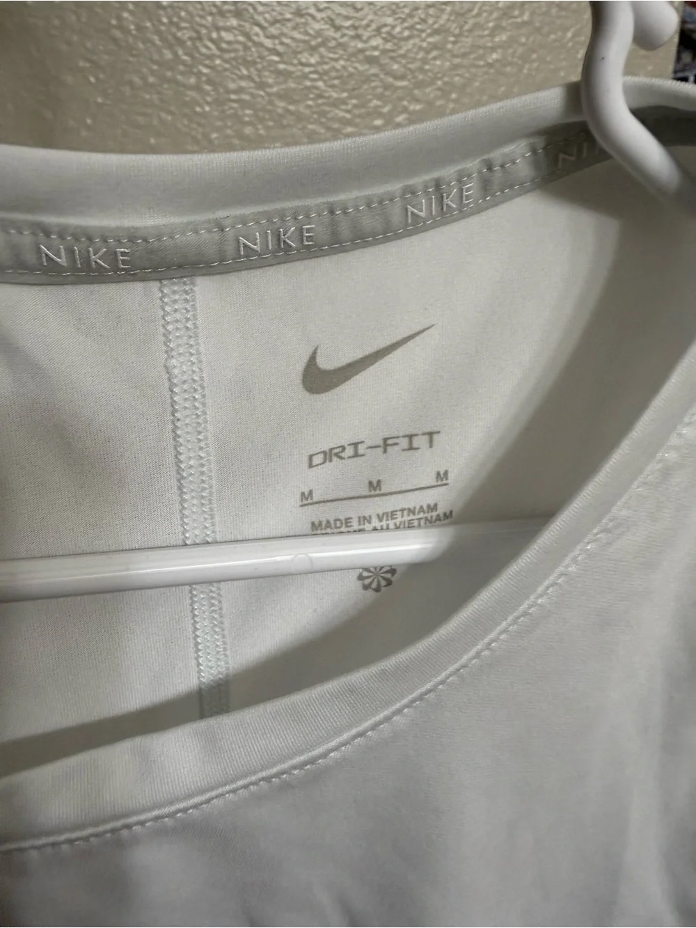 Nike White Cropped Dri-FIT Short Sleeve Tee